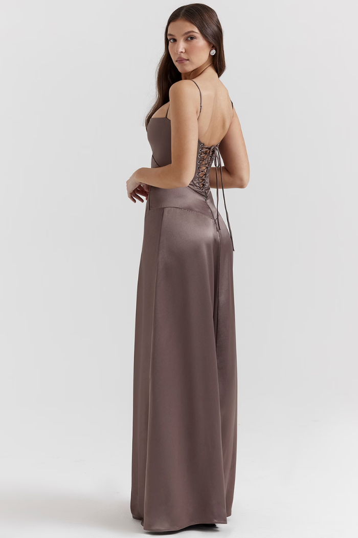Vestido largo de satén sedoso – Modelo Tyana