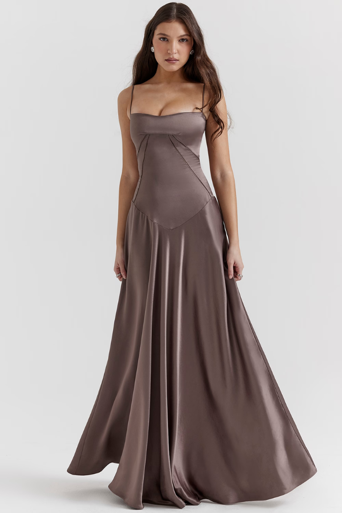 Vestido largo de satén sedoso – Modelo Tyana