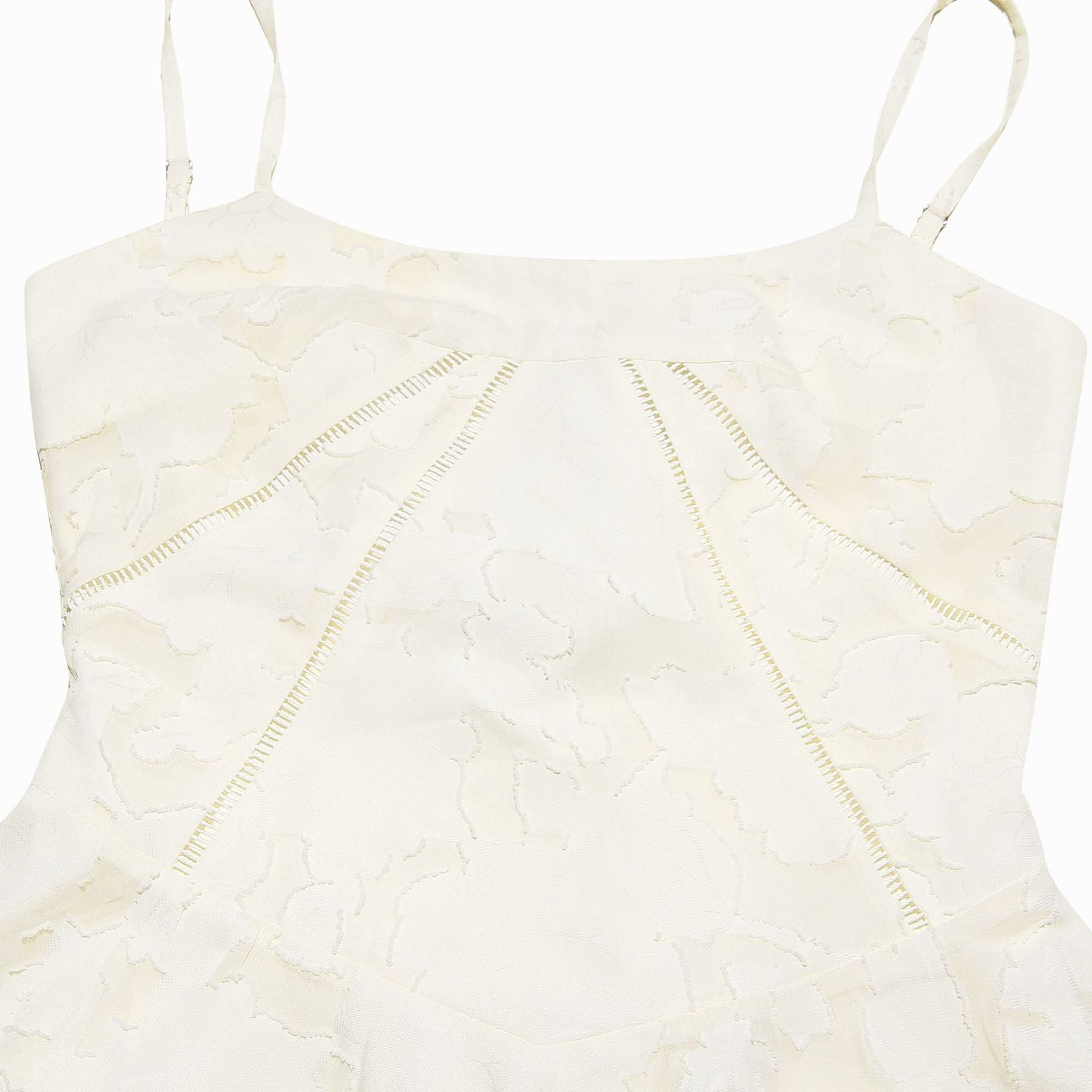 Vestido Bella – Delicadeza en Forma de Flor