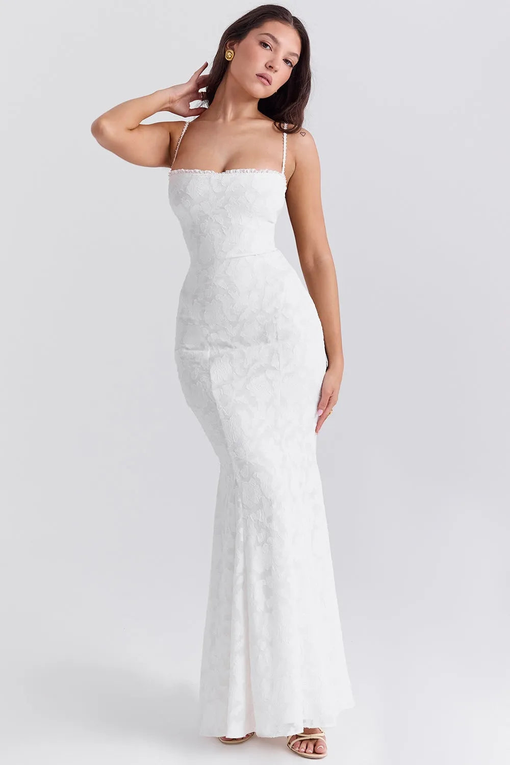 Vestido Largo con Encaje Semitransparente – Modelo Aghata