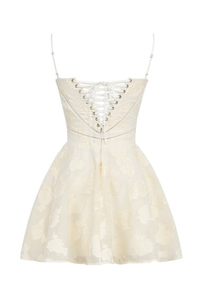 Vestido Bella – Delicadeza en Forma de Flor