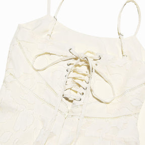 Vestido Bella – Delicadeza en Forma de Flor